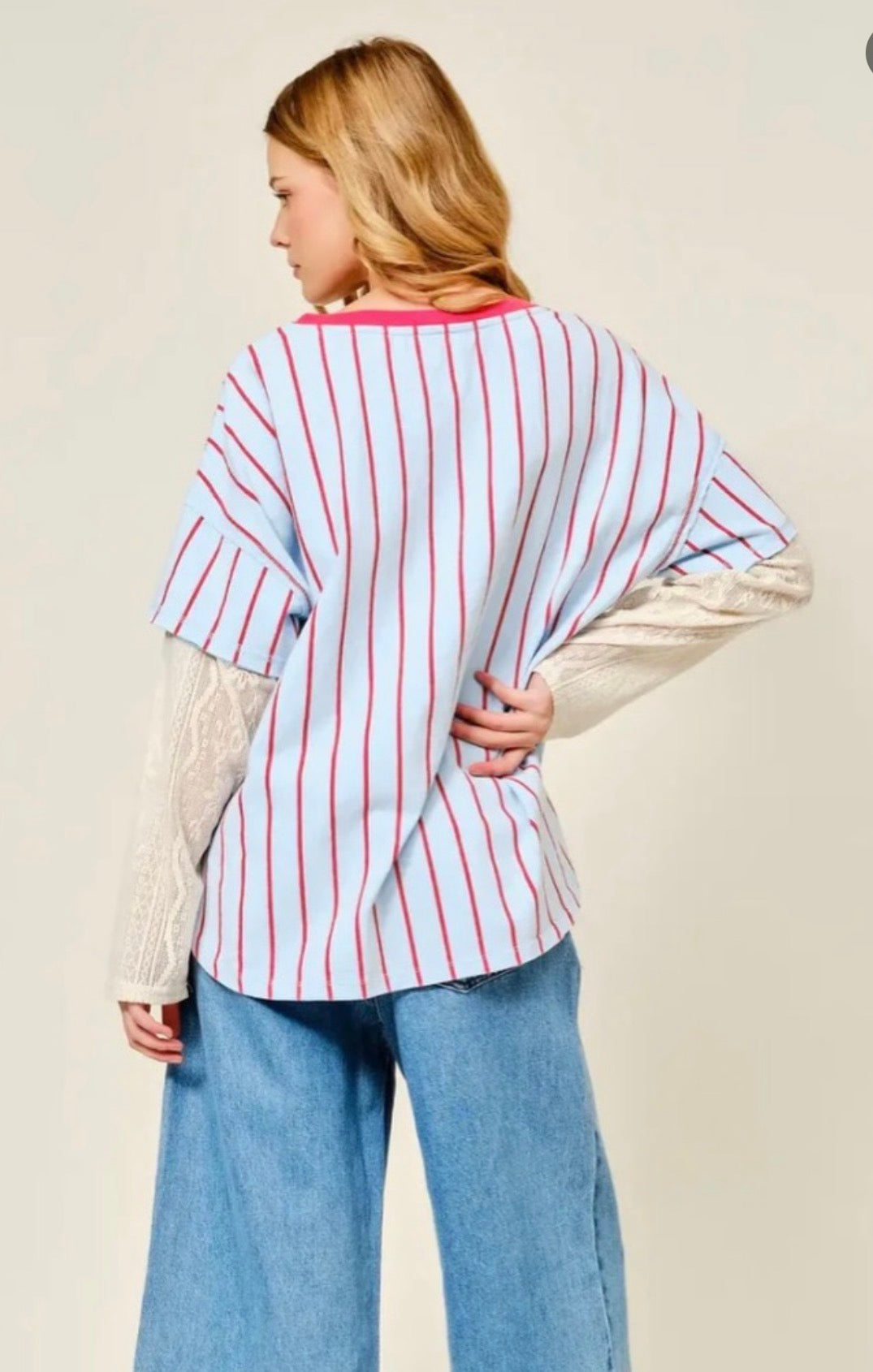 PLAYERA CON LACE