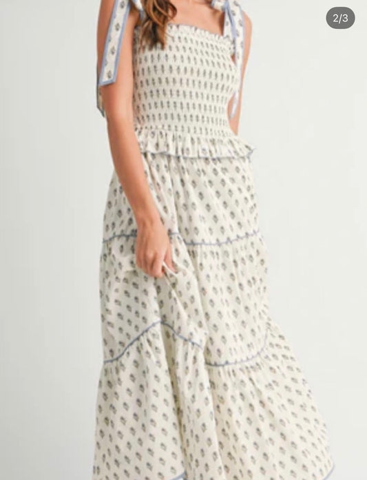 VESTIDO CAMPIRANO