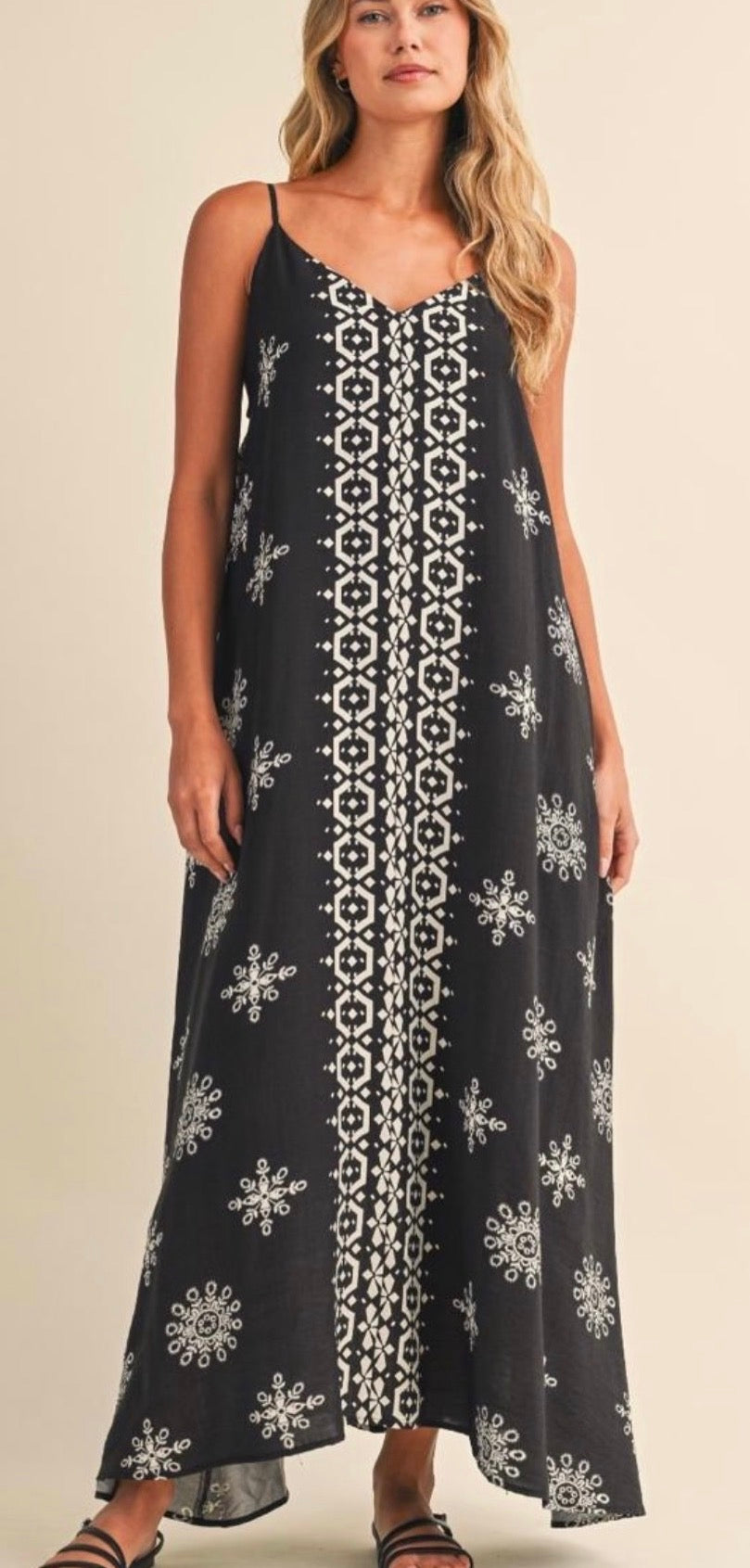VESTIDO B&W