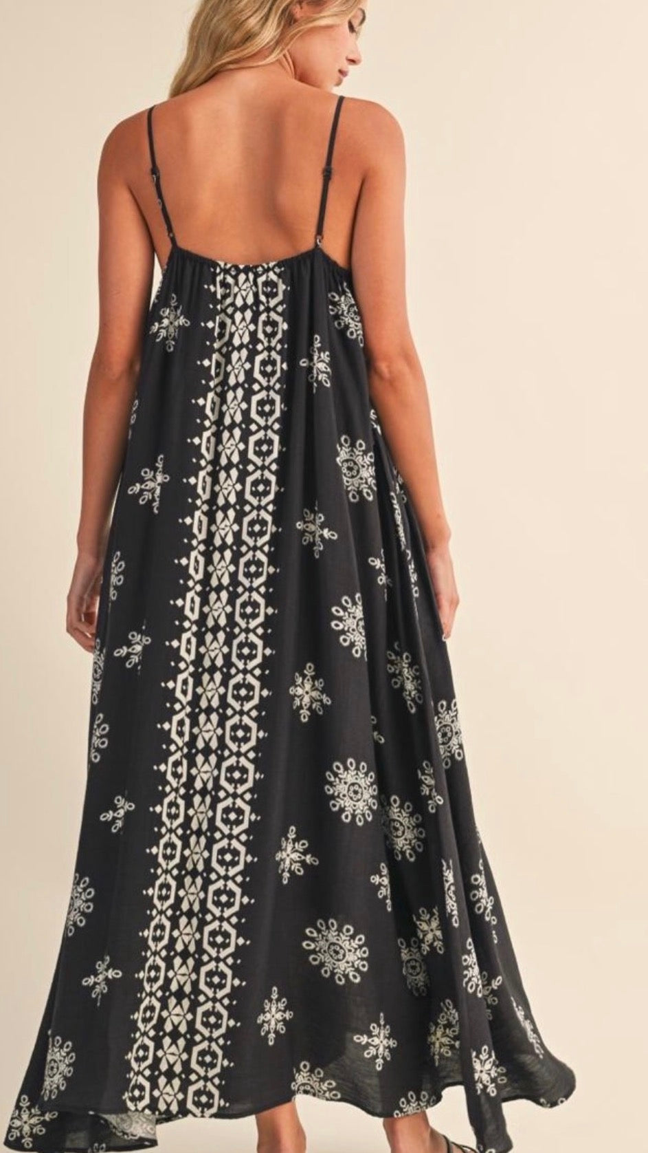 VESTIDO B&W